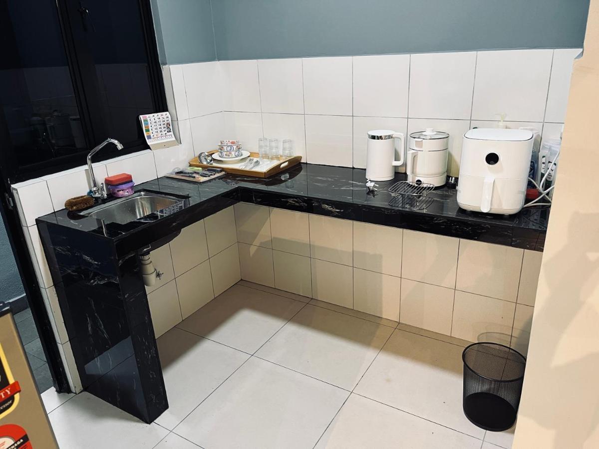 Maxim 2 Bedrooms Mrt Station Cheras Kuala Lumpur Homestay Eksteriør bilde