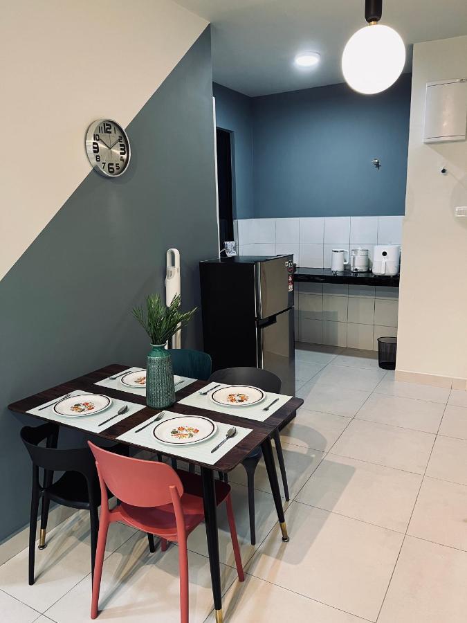 Maxim 2 Bedrooms Mrt Station Cheras Kuala Lumpur Homestay Eksteriør bilde